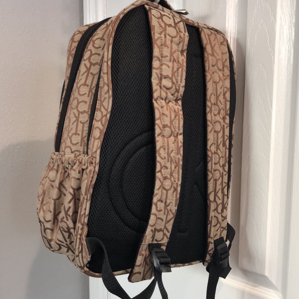 Calvin Klein computer backpack - Picture 6 of 9